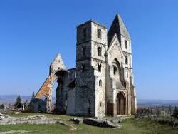 Ruinen der Prämonstratenser-Propsteikirche - Zsámbék Zsambek